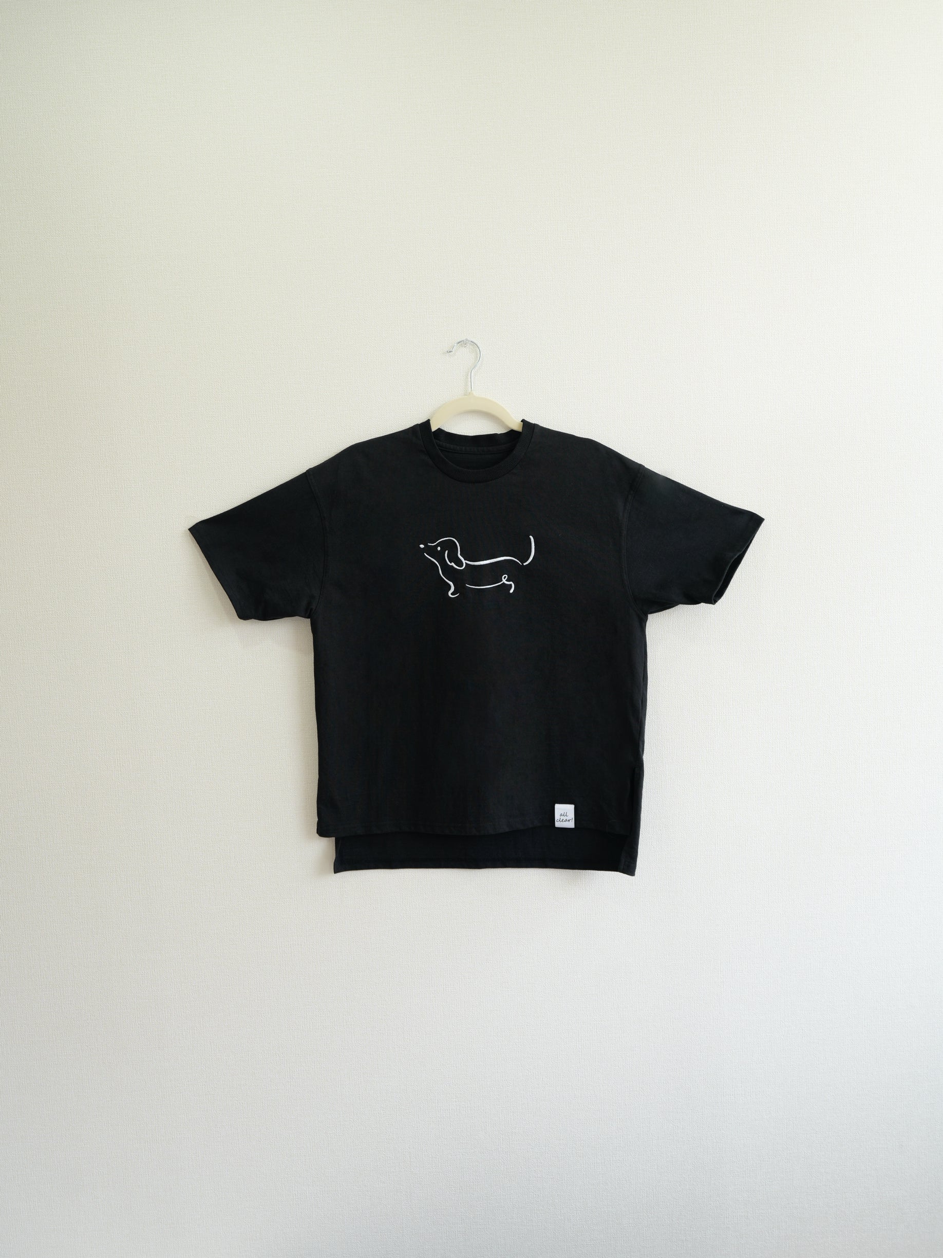 DOG刺繍Tシャツ(ダックスフンド)