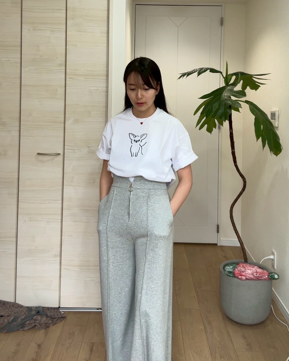 DOG刺繍Tシャツ(チワワ)